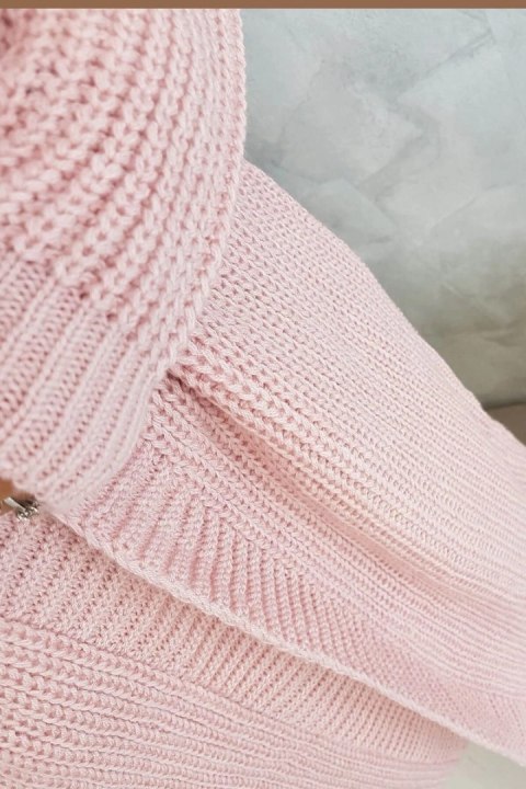 Sweter długi kardigan pudrowy róż Sweter długi kardigan pudrowy róż