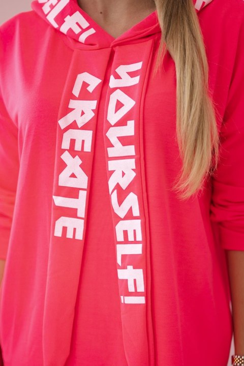 Sukienka z kapturem Oversize różowy neon Sukienka z kapturem Oversize różowy neon