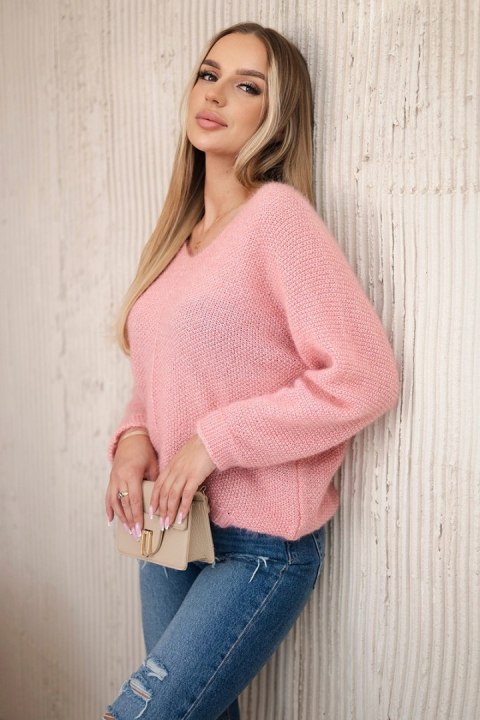 Sweter z dekoltem w serek pudrowy róż Sweter z dekoltem w serek pudrowy róż