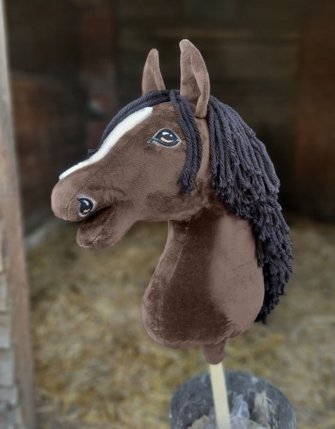 Hobby Horse Duży koń na kiju Premium - ciemnogniady A3 Hobby Horse Duży koń na kiju Premium - ciemnogniady A3