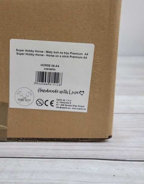Hobby Horse Mały koń na kiju Premium - cremello A4 Hobby Horse Mały koń na kiju Premium - cremello A4