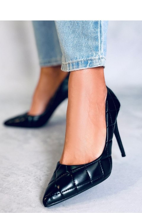 Czółenka na szpilce pikowane RAQUEL BLACK - Inello Inello Czółenka na szpilce pikowane RAQUEL BLACK - Inello Inello
