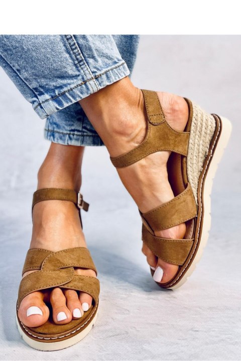 Sandał Espadryle na koturnie SERMON KHAKI - Inello Inello Sandał Espadryle na koturnie SERMON KHAKI - Inello Inello