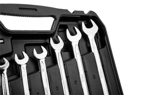 Klucze nasadowe 1/2", 1/4" , zestaw 82 szt., CrV Klucze nasadowe 1/2", 1/4" , zestaw 82 szt., CrV