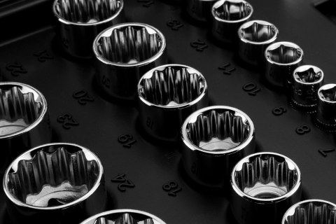 Klucze nasadowe 1/4", 1/2", zestaw 86 szt., CrV Klucze nasadowe 1/4", 1/2", zestaw 86 szt., CrV