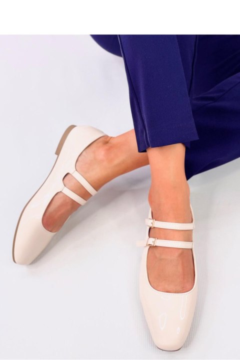 Baleriny lakierowane w stylu Mary Jane LITHS BEIGE - Inello Inello Baleriny lakierowane w stylu Mary Jane LITHS BEIGE - Inello Inello