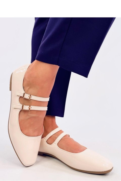 Baleriny lakierowane w stylu Mary Jane LITHS BEIGE - Inello Inello Baleriny lakierowane w stylu Mary Jane LITHS BEIGE - Inello Inello