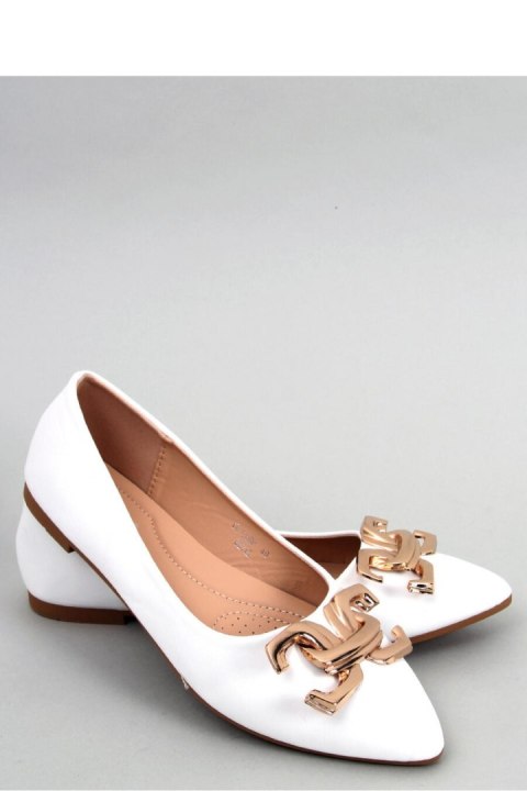 Baleriny eleganckie z klamerką SIMONA WHITE - Inello Inello Baleriny eleganckie z klamerką SIMONA WHITE - Inello Inello