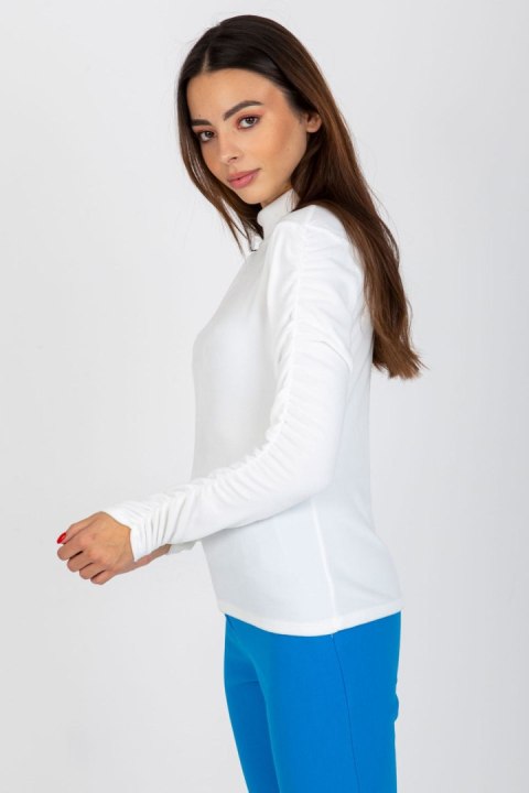 Bluzka Model RP-BZ-8181.81P Ecru - Rue Paris Rue Paris Bluzka Model RP-BZ-8181.81P Ecru - Rue Paris Rue Paris