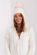 Czapka Damska Model JK-CZ-10.51 Ecru - Rue Paris Rue Paris